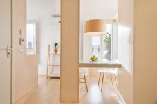 Apartamento en Barcelona - OLA LIVING BISBE ATTIC STREET VIEW