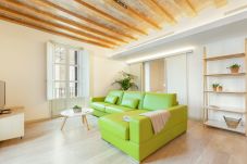 Apartamento en Barcelona - OLA LIVING BISBE SQUARE VIEW 2