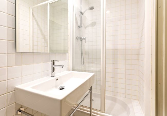 Apartamento en Barcelona - OLA LIVING MERCE VELA 3 Apartamento en Barcelona - OLA LIVING MERCE VELA 3