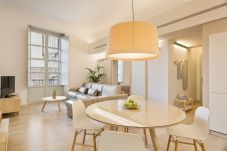 Apartamento en Barcelona - OLA LIVING BISBE SQUARE VIEW 1