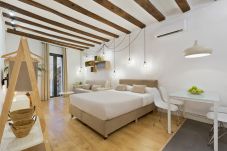 Estudio en Barcelona - OLA LIVING BORN 6