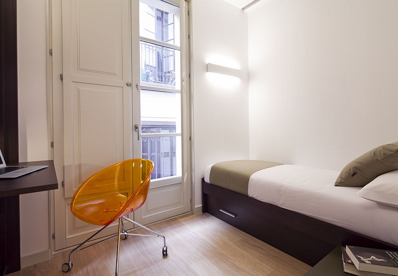 Apartamento en Barcelona - OLA LIVING PETRITXOL LES RAMBLES