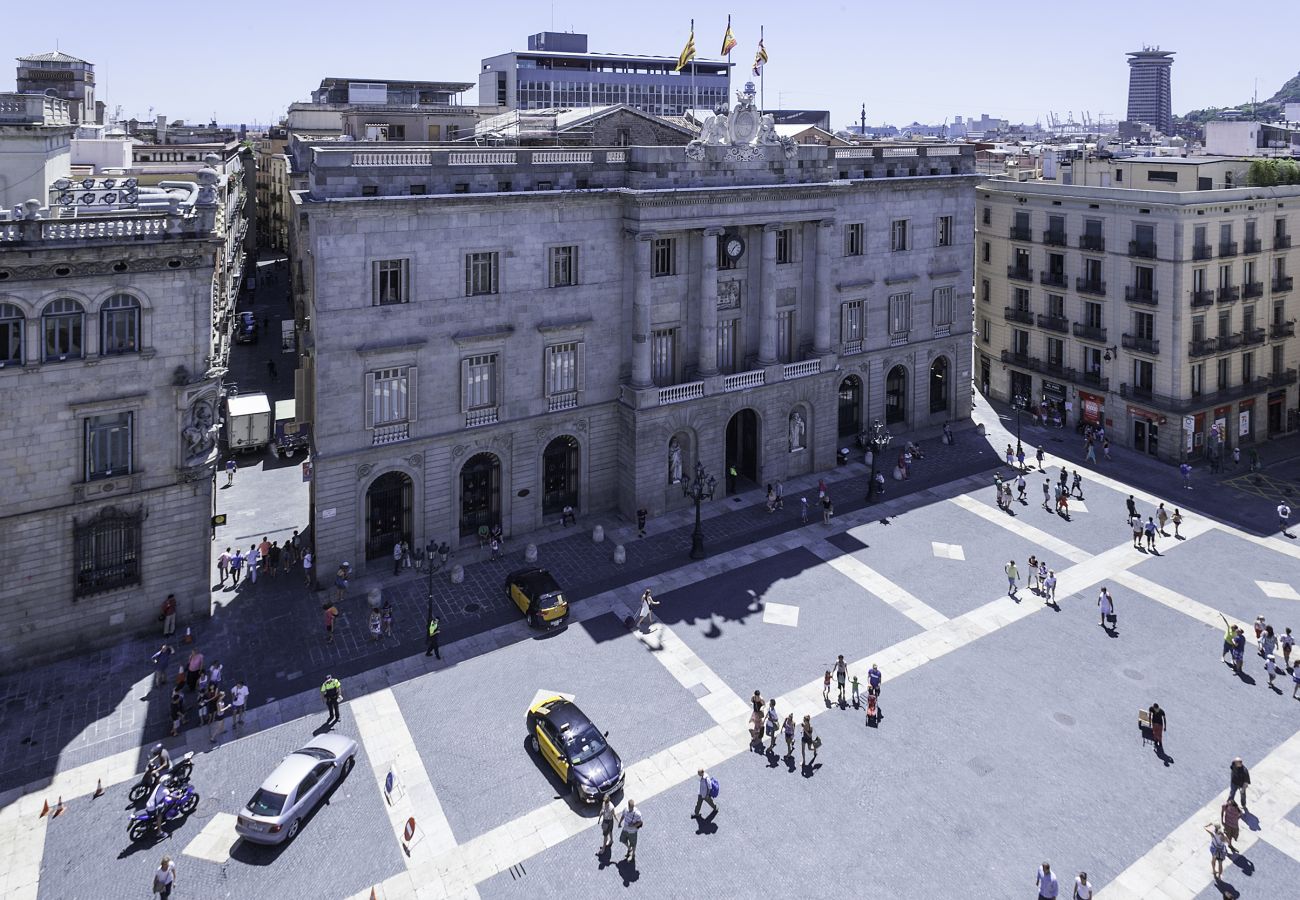 Apartamento en Barcelona - MT BISBE ATTIC SQUARE VIEW *