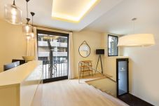 Alquiler por habitaciones en Barcelona - Ola Living Hostal Diagonal 12