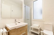 Alquiler por habitaciones en Barcelona - D B 1-1 Individual #1