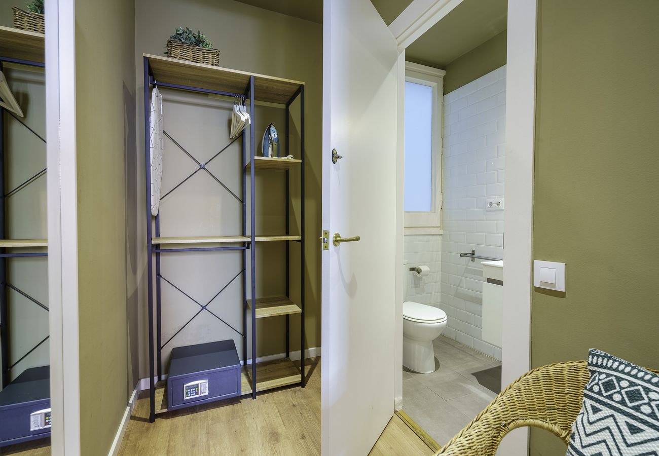 Apartamento en Barcelona - Ola Living Aribau  C E1