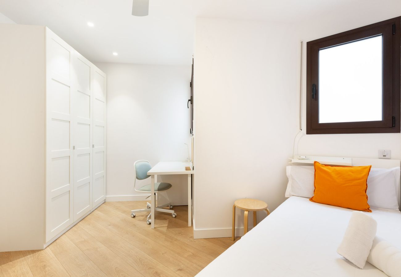 Apartamento en Barcelona - B 3-1 Ind Premium # HAB 4