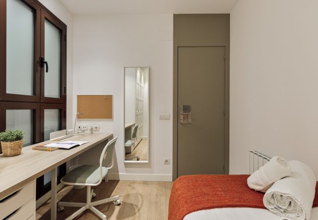 Ferienwohnung in Barcelona - OLA LIVING BALMES E2 Ferienwohnung in Barcelona - OLA LIVING BALMES E2