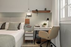 Zimmeranmietung in Barcelona - Casa Consell de Cent Doble con Baño Privado