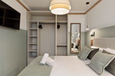 Zimmeranmietung in Barcelona - Casa Consell de Cent Doble con Baño Privado