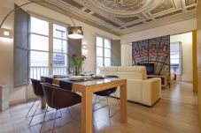 Ferienwohnung in Barcelona - OLA LIVING PETRITXOL SANTA MARÍA DEL MAR