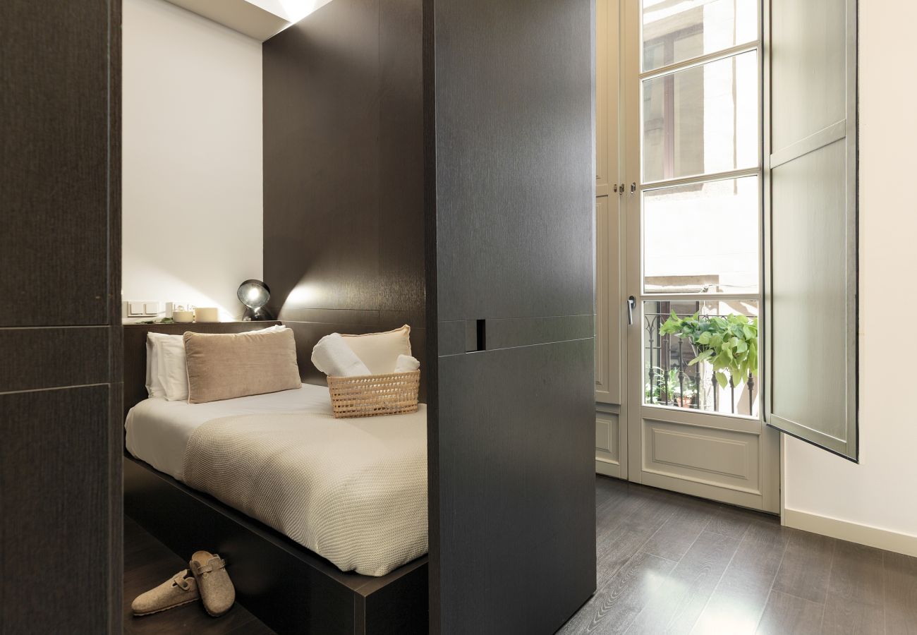 Ferienwohnung in Barcelona - OLA LIVING PETRITXOL LA BOQUERIA