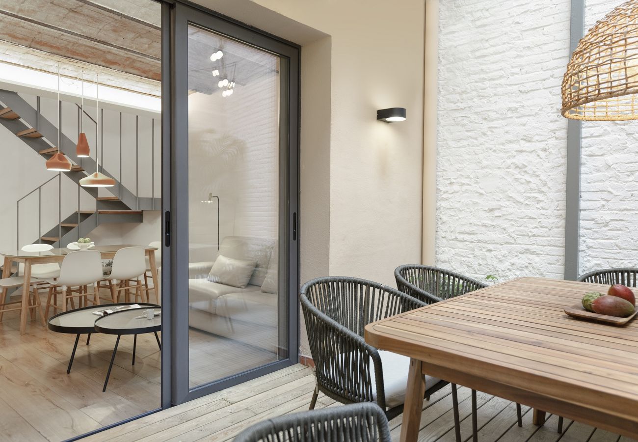 Ferienwohnung in Barcelona - OLA LIVING CALABRIA 0 DUPLEX