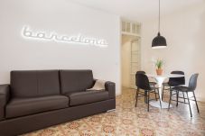 Ferienwohnung in Barcelona - OLA LIVING SANTA ANNA 4