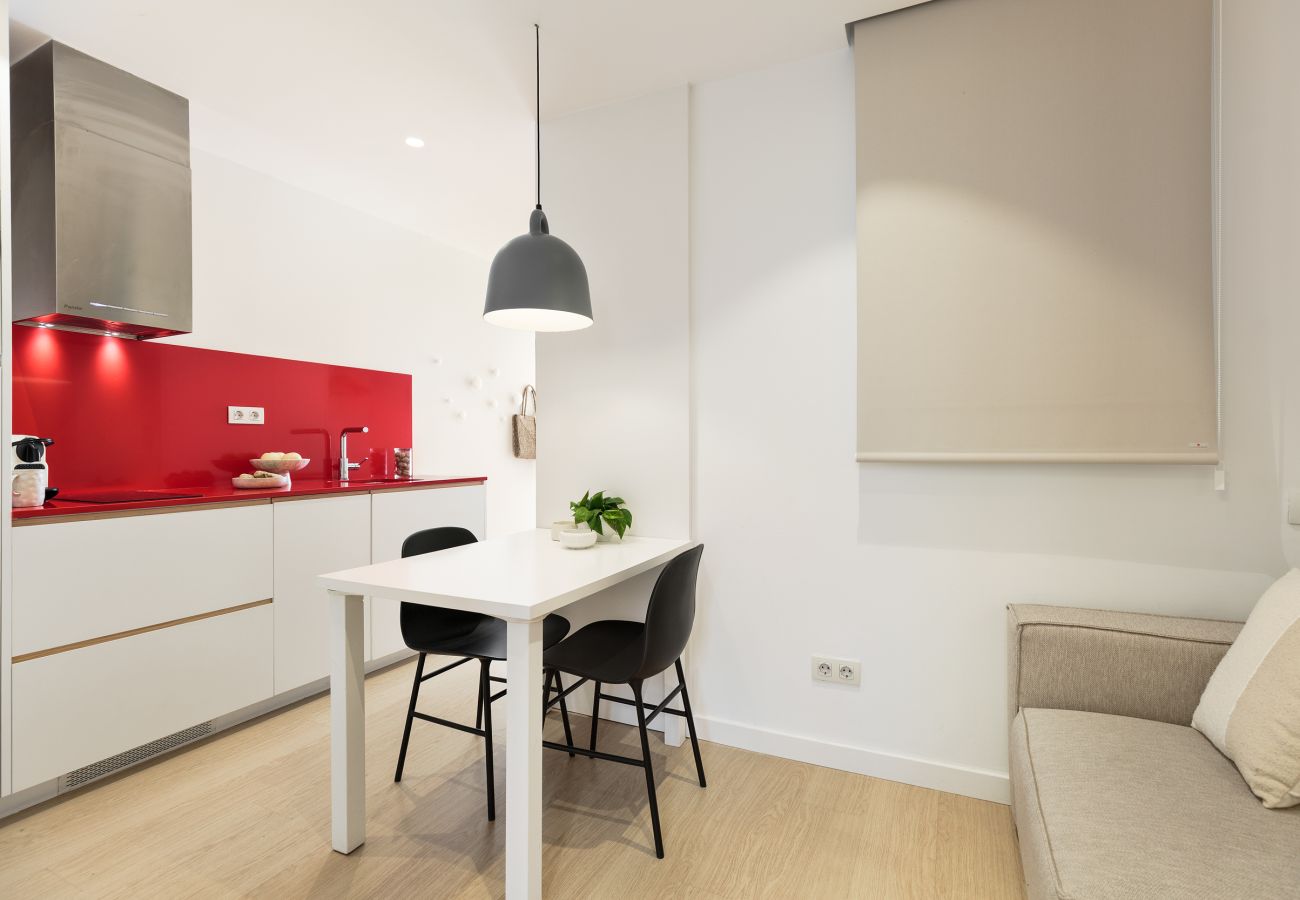 Ferienwohnung in Barcelona - OLA LIVING SANTA ANNA ATTIC