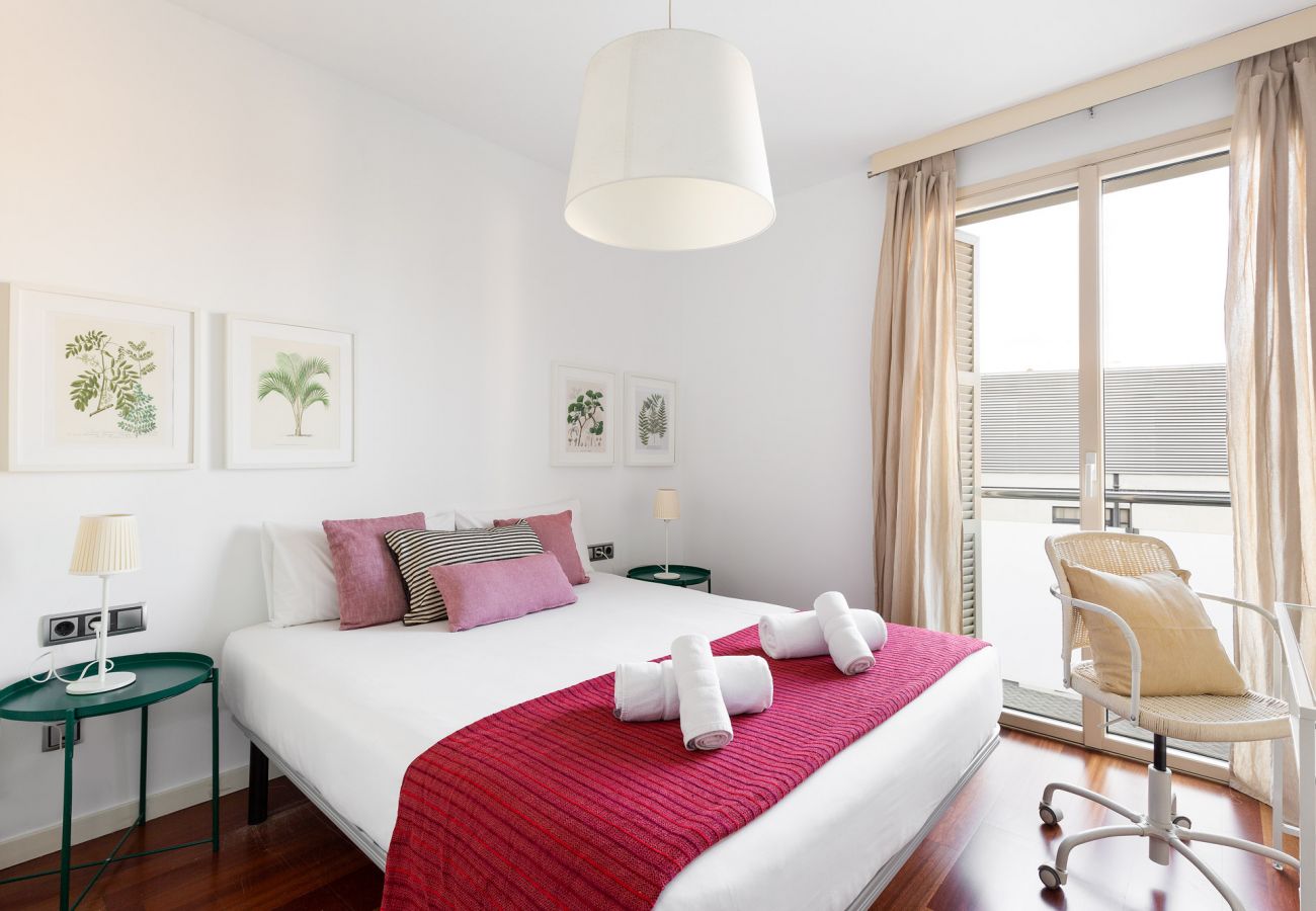 Ferienwohnung in Barcelona - OLA LIVING PLAZA CATALUNYA 2