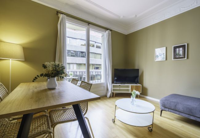 Ferienwohnung in Barcelona - Ola Living Aribau D 4