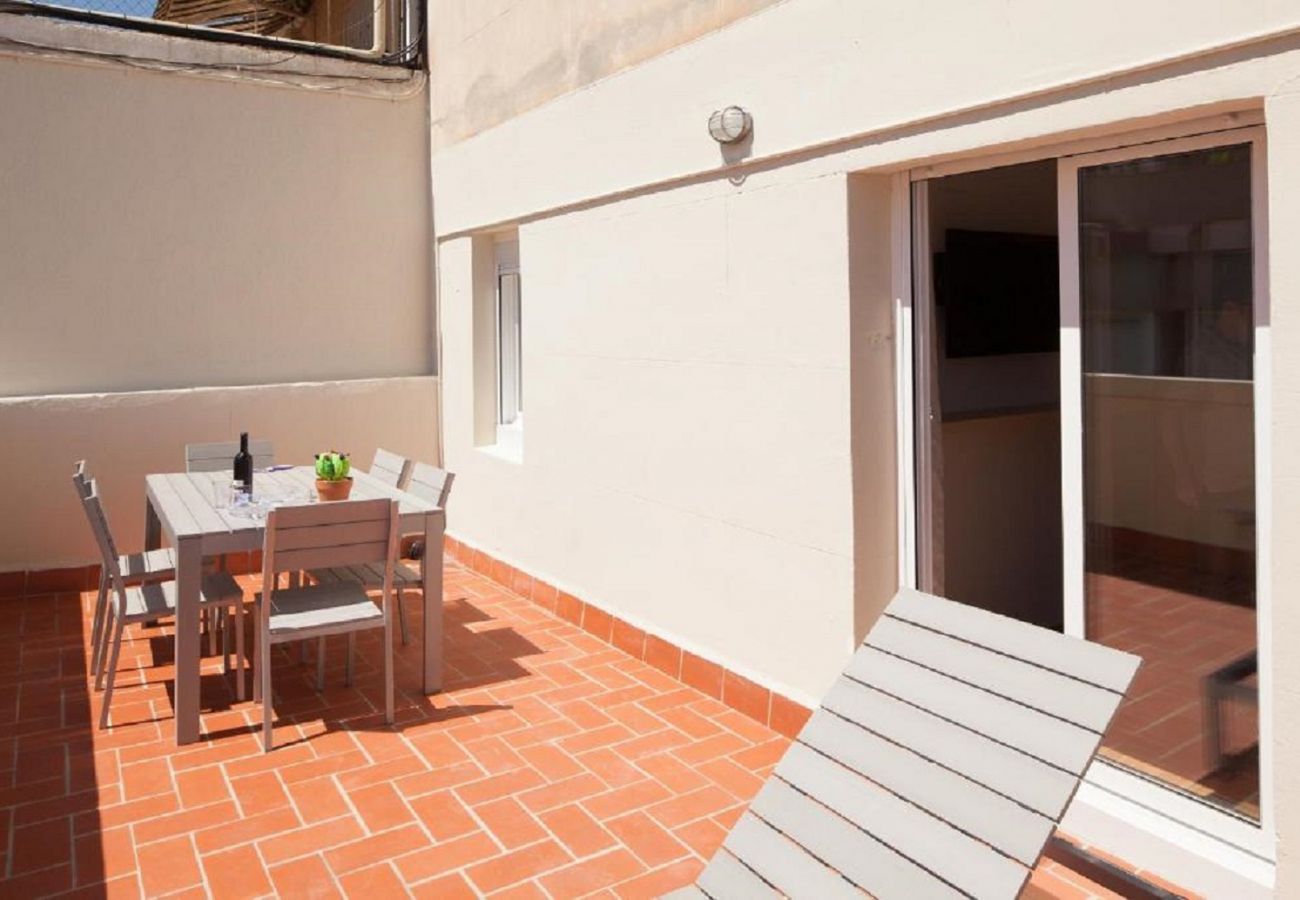 Ferienwohnung in Barcelona - OLA LIVING SAGRADA FAMILIA 5  ATTIC