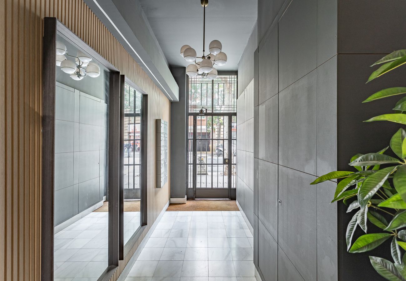 Ferienwohnung in Barcelona - OLA LIVING CONSELL DE CENT 5