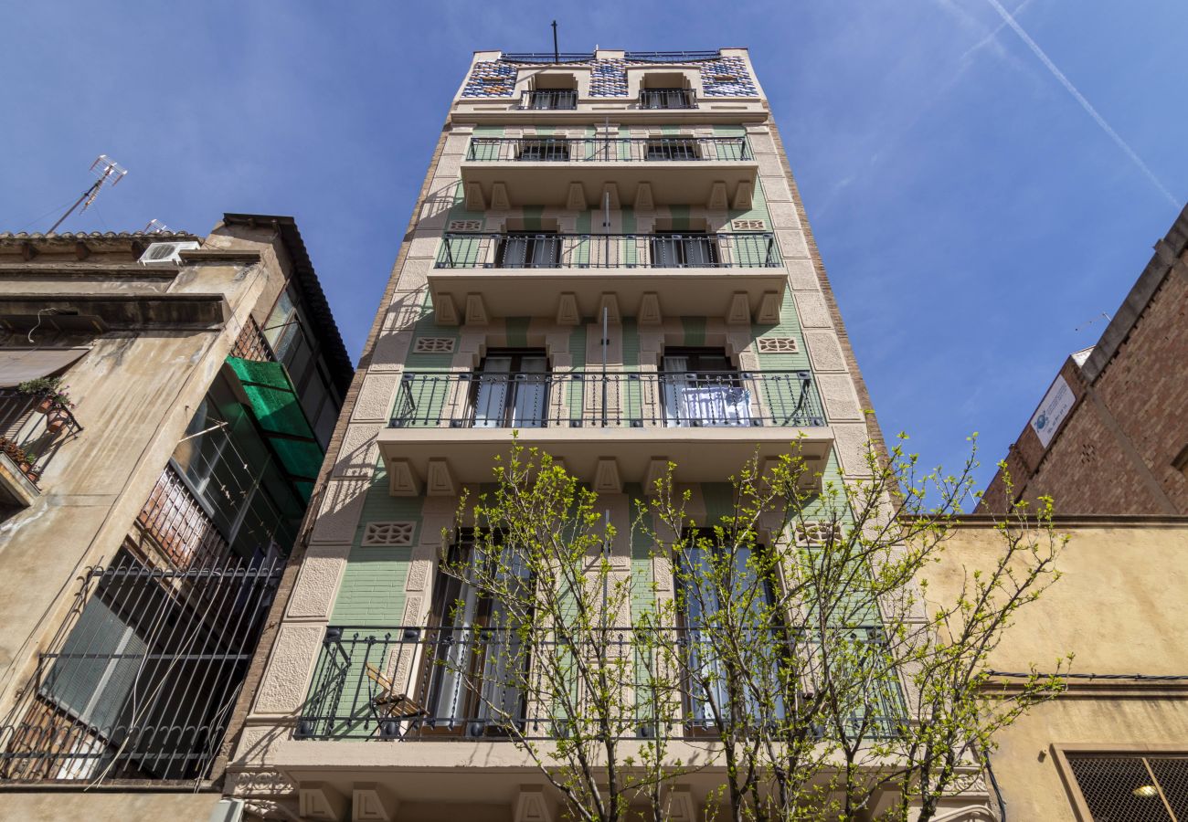 Ferienwohnung in Hospitalet de Llobregat - OLA LIVING CALID 2
