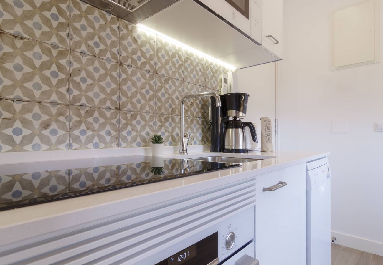 Ferienwohnung in Hospitalet de Llobregat - OLA LIVING CALID 2