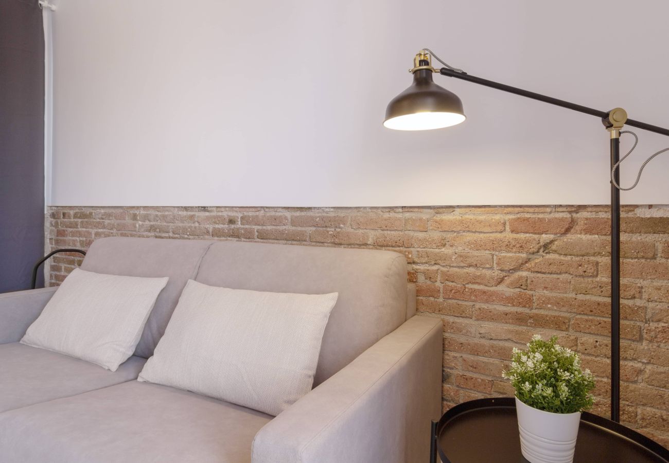 Ferienwohnung in Hospitalet de Llobregat - OLA LIVING CALID 2