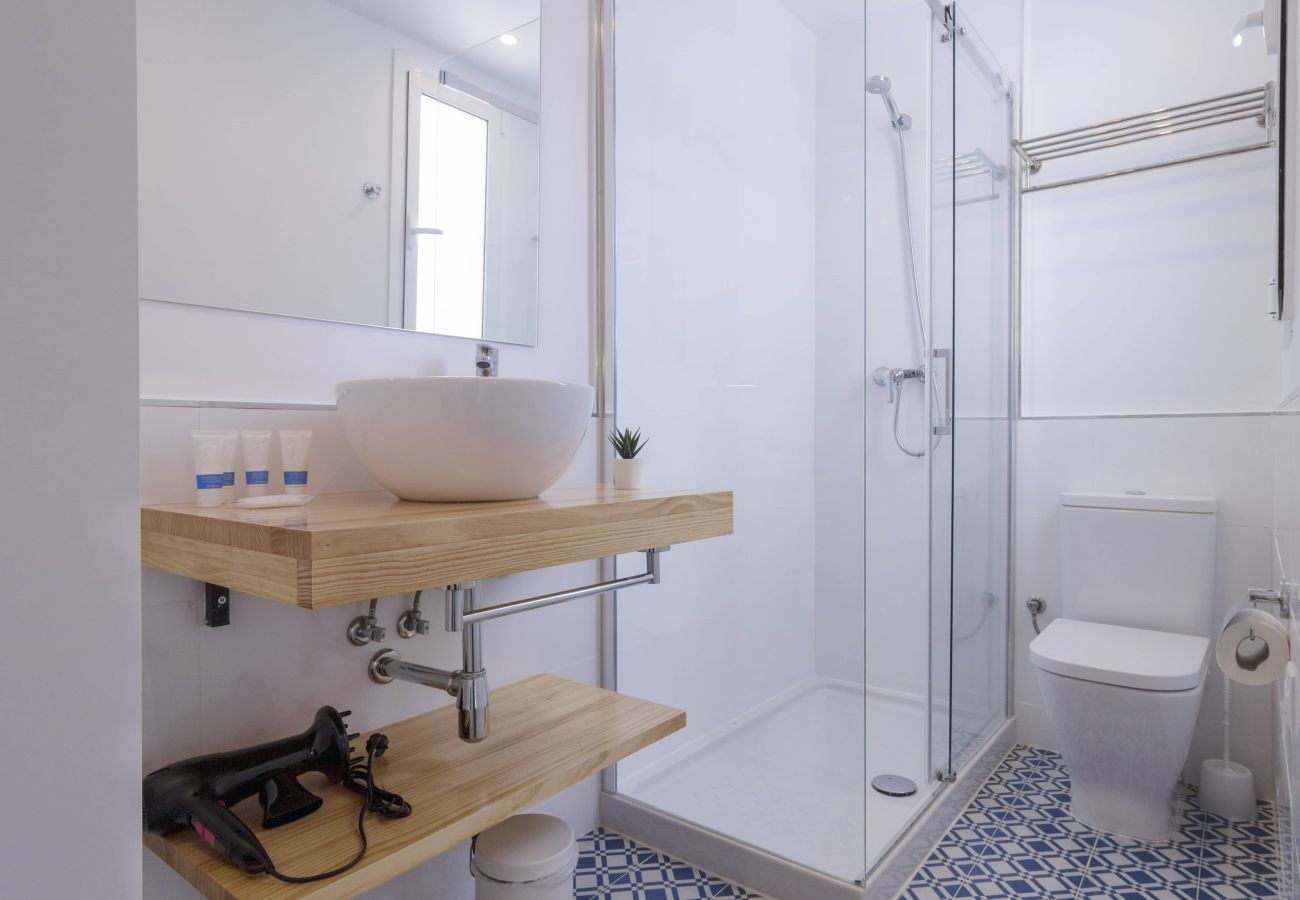 Ferienwohnung in Hospitalet de Llobregat - OLA LIVING CALID 2