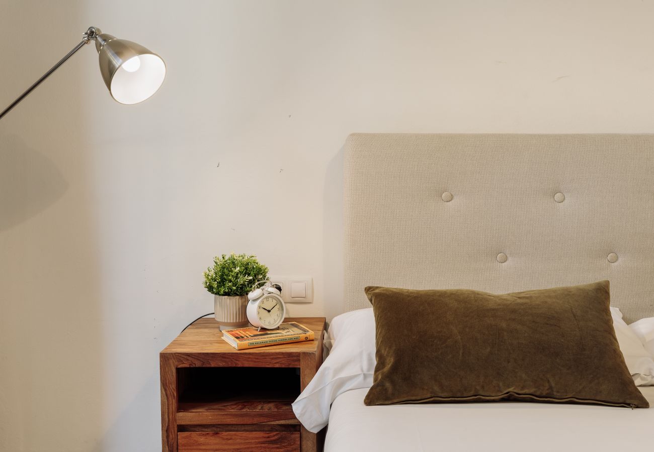 Ferienwohnung in Barcelona - OLA LIVING ST ANTONI 201