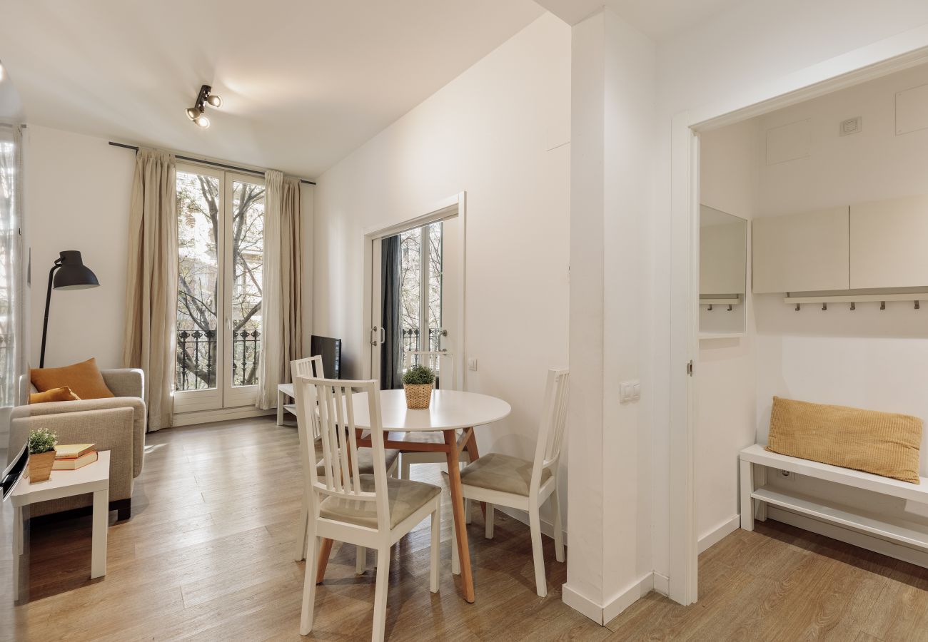 Ferienwohnung in Barcelona - OLA LIVING ST ANTONI 201