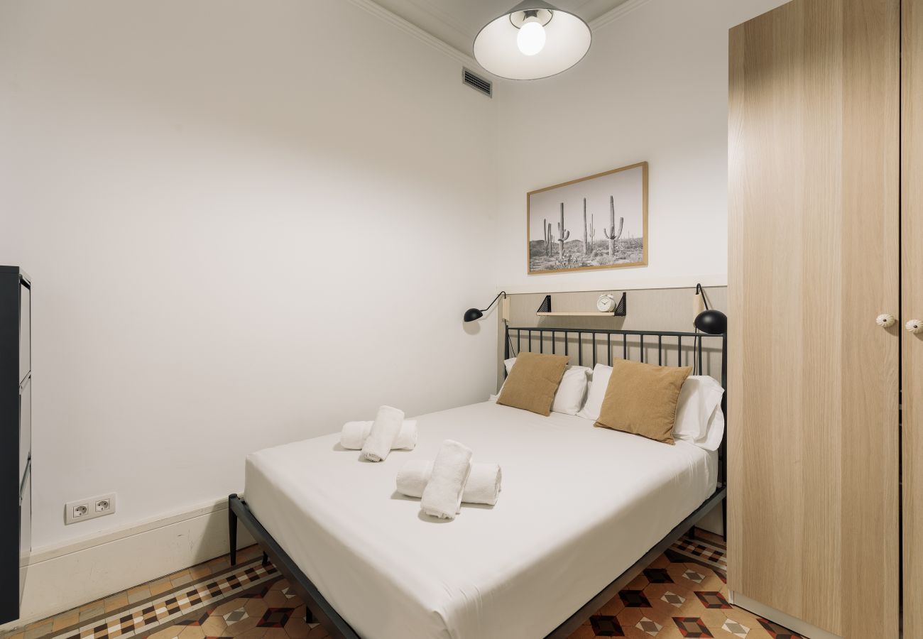 Ferienwohnung in Barcelona - OLA LIVING ARC DE TRIOMF 101