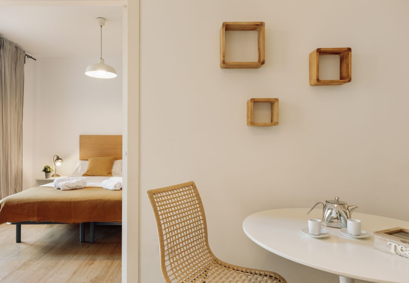 Ferienwohnung in Barcelona - OLA LIVING ST ANTONI 302