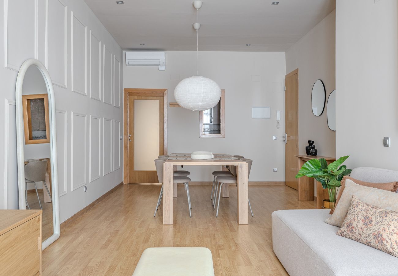 Ferienwohnung in Barcelona - OLA LIVING CONSELL DE CENT 2