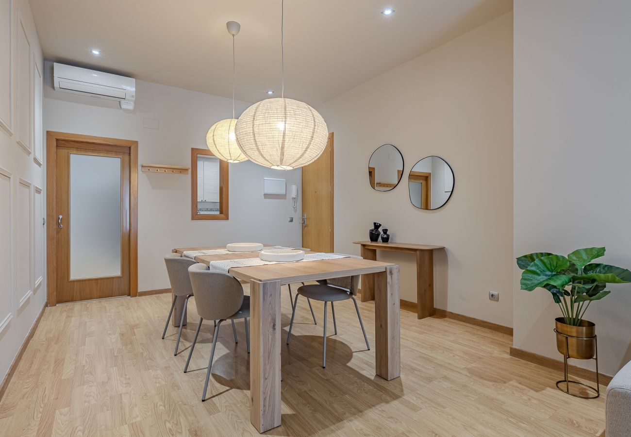 Ferienwohnung in Barcelona - OLA LIVING CONSELL DE CENT 2