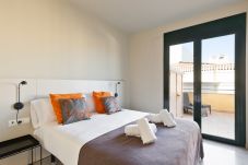 Apartment in Barcelona - OLA LIVING MERCE  AIRE 1
