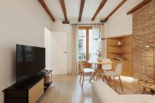 Apartment in Barcelona - OLA LIVING ARGENTERIA