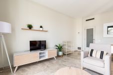 Apartment in Barcelona - OLA LIVING MERCE MAR 1