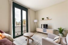 Apartment in Barcelona - OLA LIVING MERCE MAR 1