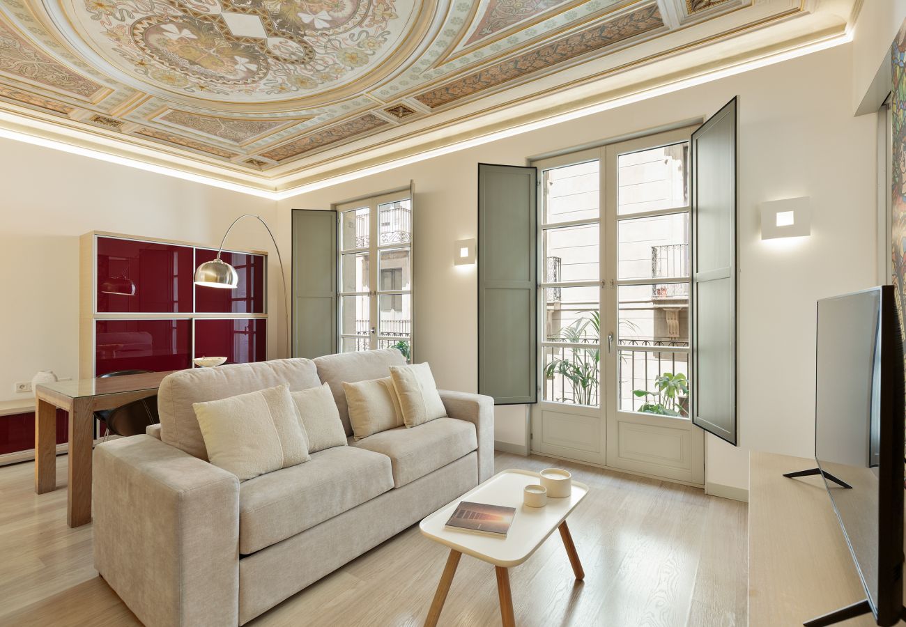 Apartment in Barcelona - OLA LIVING PETRITXOL LES RAMBLES