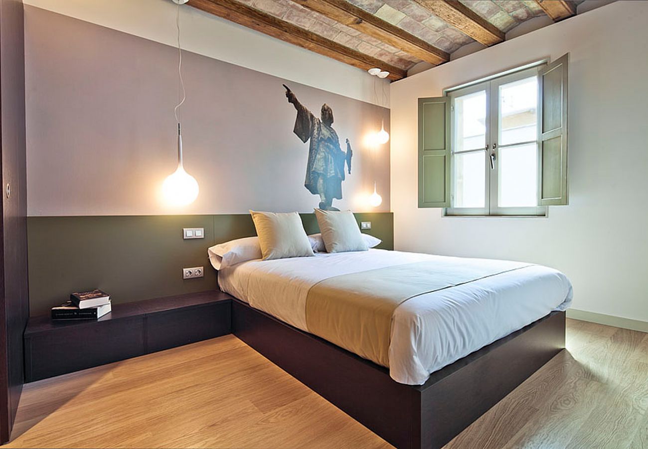 Apartment in Barcelona - OLA LIVING PETRITXOL PORT VELL