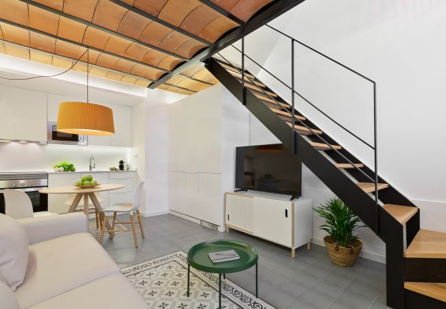 Apartment in Barcelona - OLA LIVING CALABRIA 1 DUPLEX