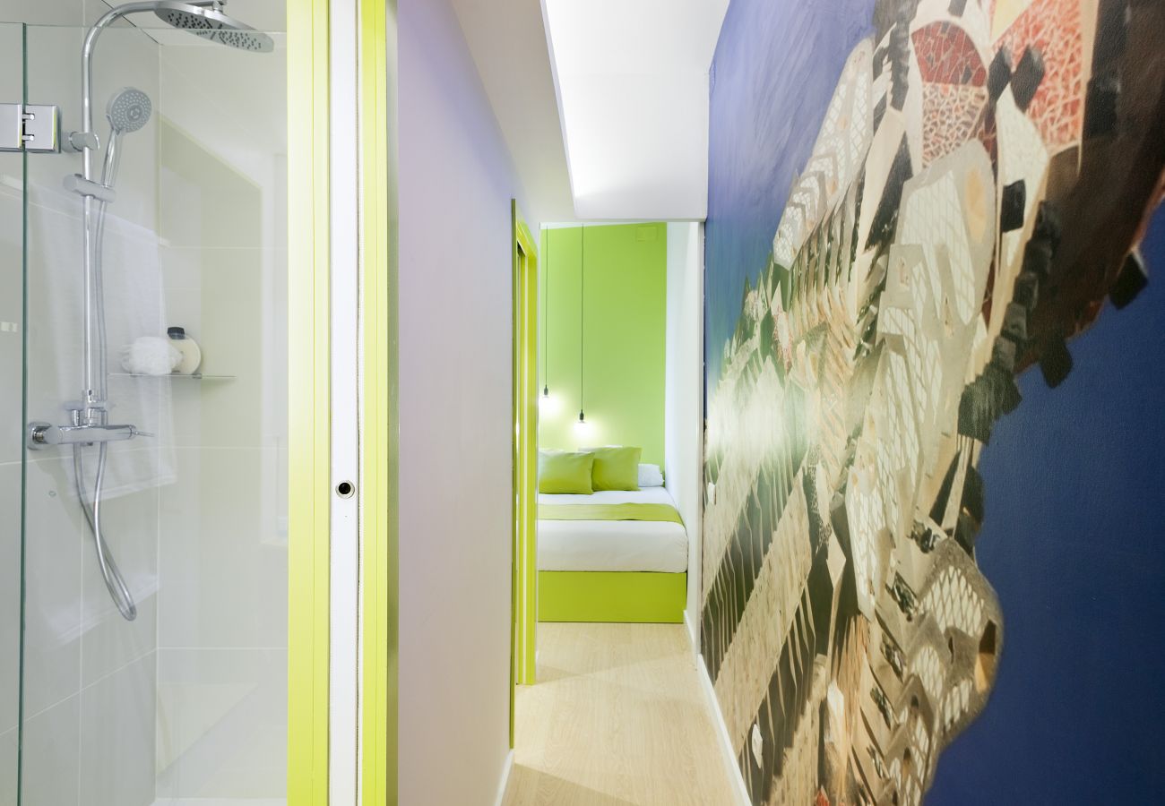 Apartment in Barcelona - OLA LIVING SANTA ANNA 3