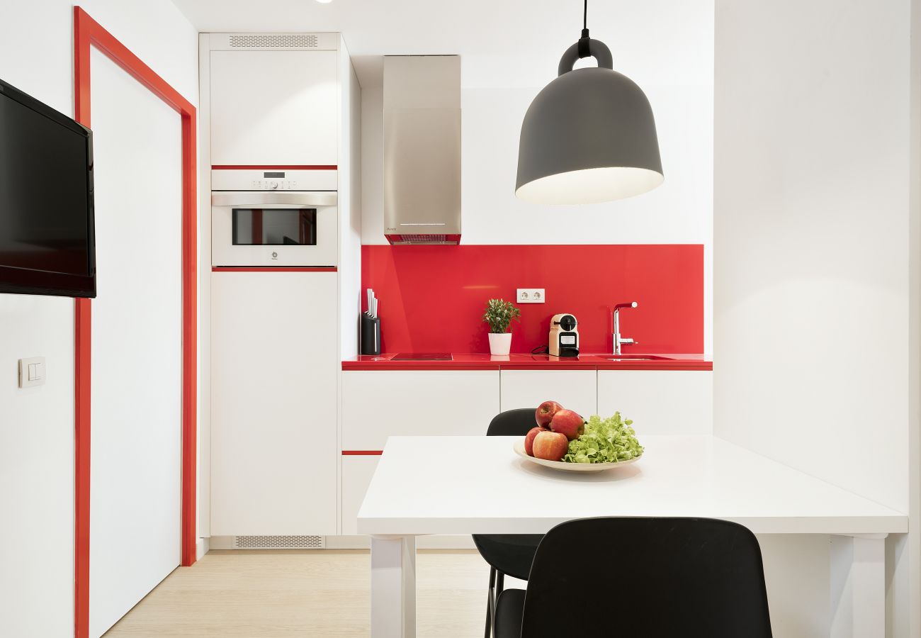 Apartment in Barcelona - OLA LIVING SANTA ANNA ATTIC