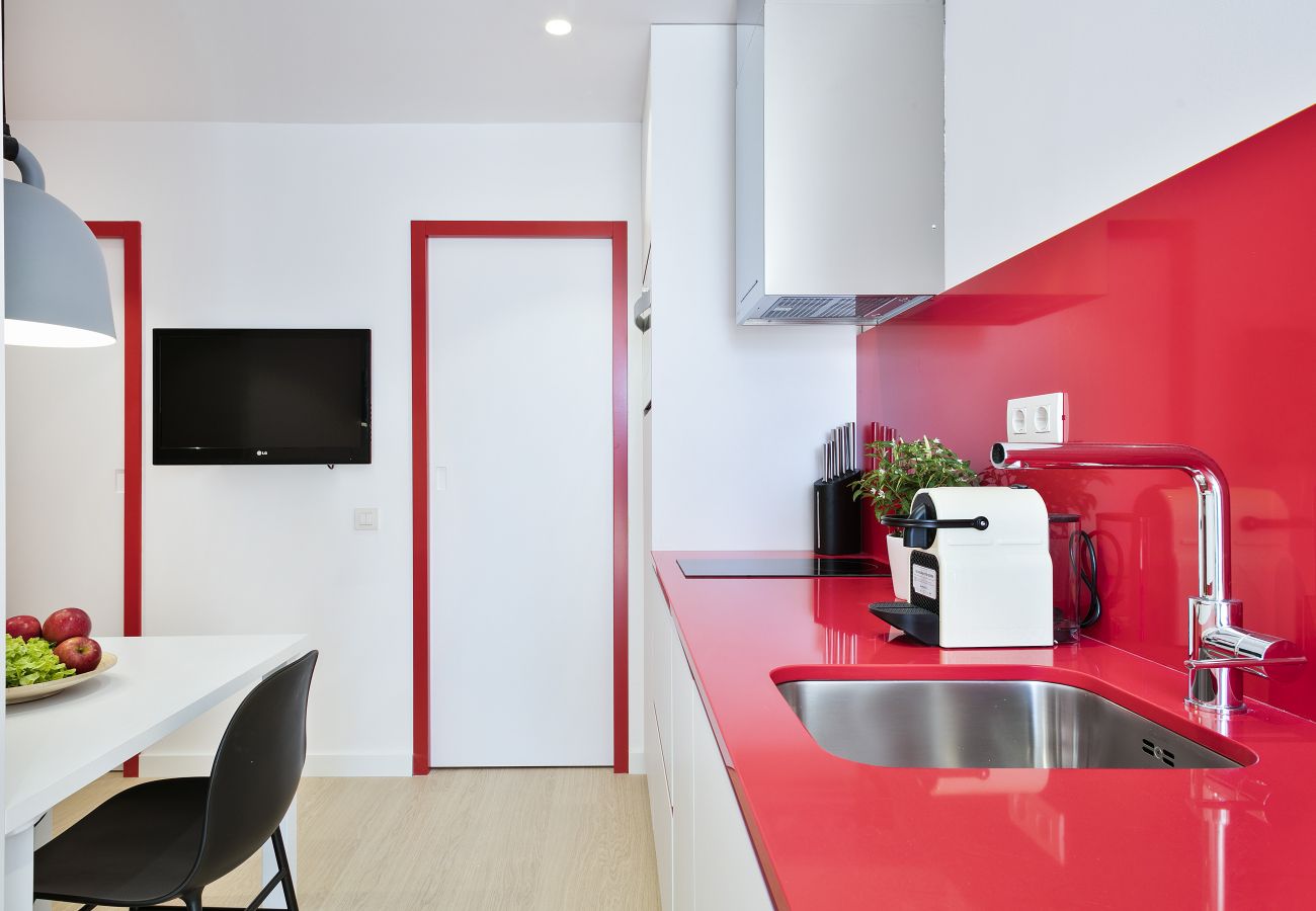 Apartment in Barcelona - OLA LIVING SANTA ANNA ATTIC