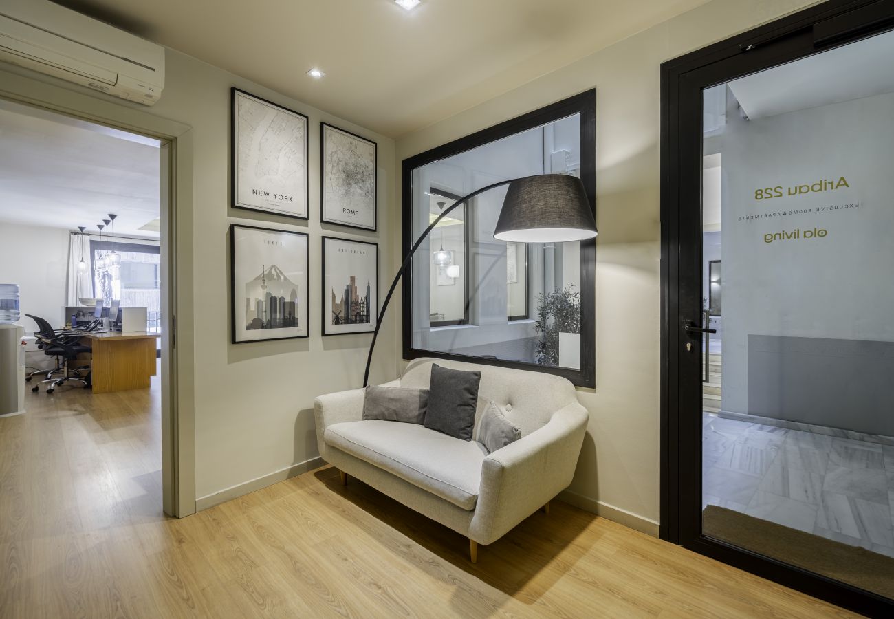 Rent by room in Barcelona - Ola Living Hostal Diagonal 4