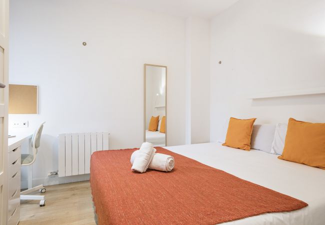 Apartment in Barcelona - B 1-2 Doble Std #HAB 2