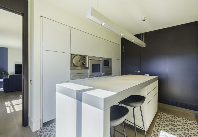 Apartment in Barcelona - OLA LIVING PASEO DE GRACIA 2