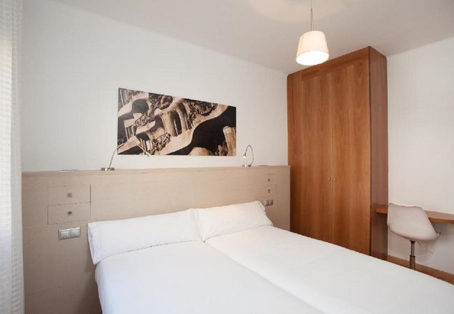Apartment in Barcelona - OLA LIVING SAGRADA FAMILIA 1