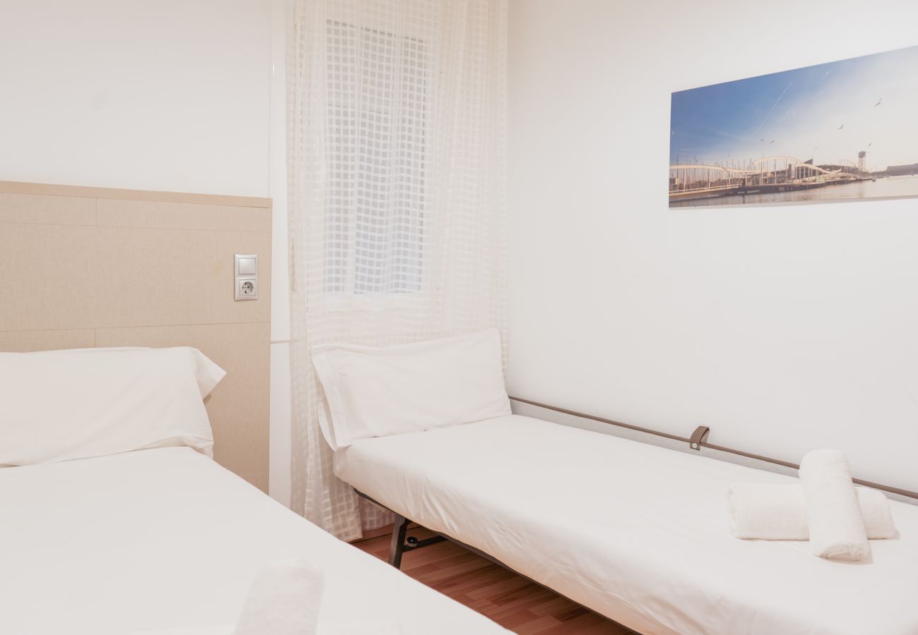 Apartment in Barcelona - OLA LIVING SAGRADA FAMILIA 1