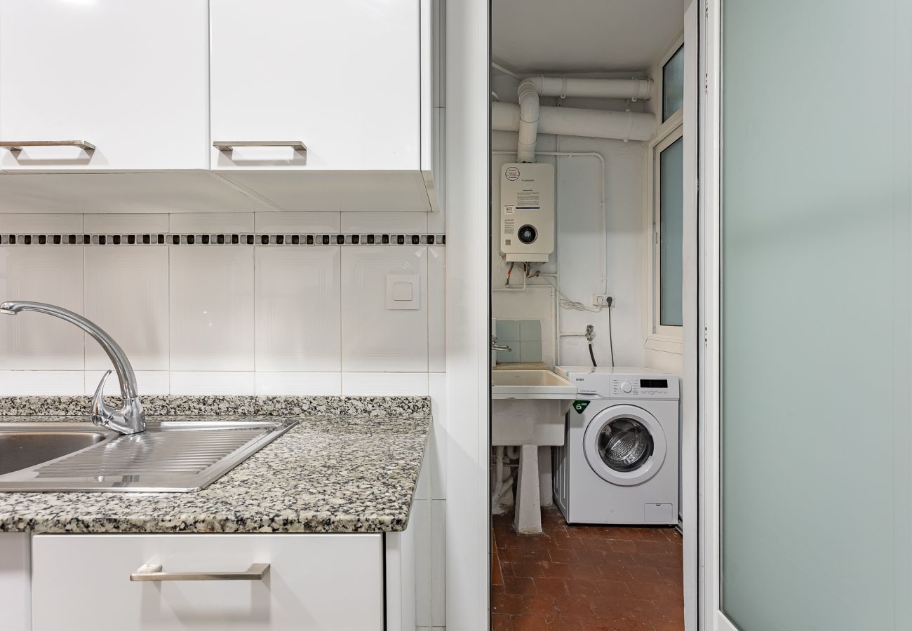Apartment in Barcelona - OLA LIVING SAGRADA FAMILIA 1