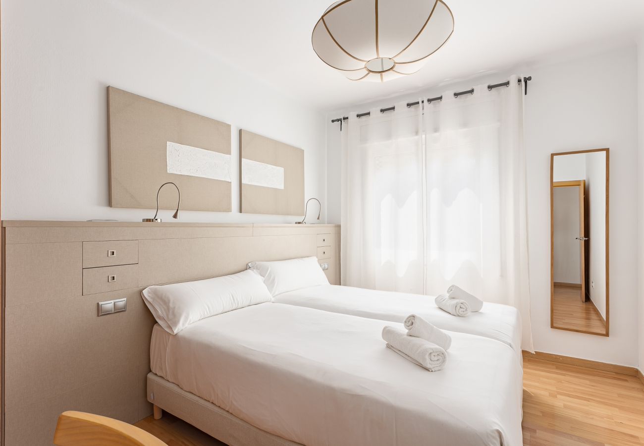 Apartment in Barcelona - OLA LIVING SAGRADA FAMILIA 1